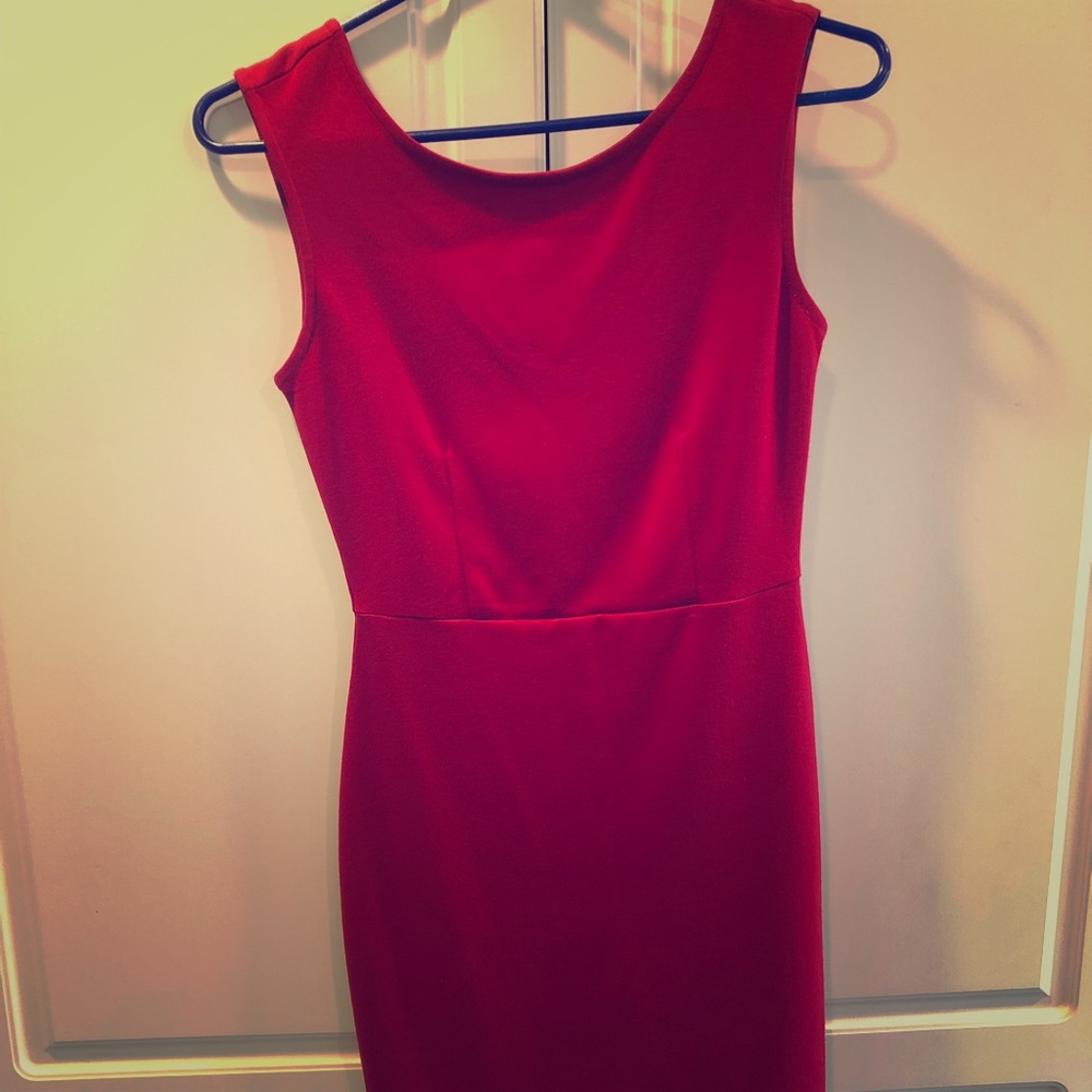Red dress size S